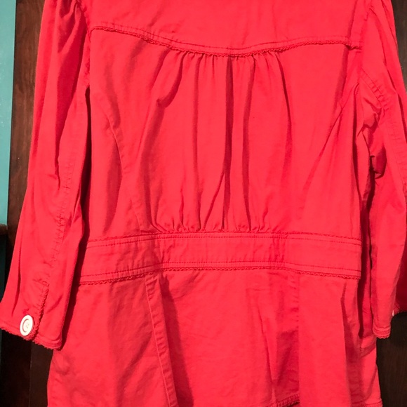 Blazer - Picture 2 of 4